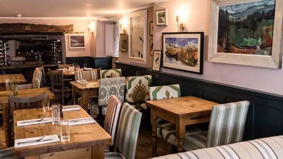 The Swan Inn | Oxfordshire (kontluk) - Chipping Norton - Ascott-under-Wychwood