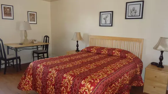 Farmhouse Motel | Kaliforniya - San Luis Obispo (ve civarı) - Paso Robles