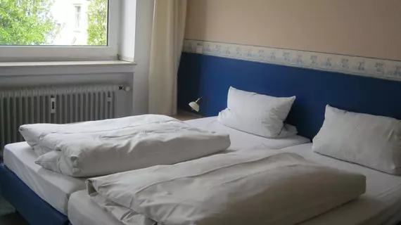 EU Centralhotel Im Tönnchen | Kuzey Ren-Westfalia - Düsseldorf (ve civarı) - Düsseldorf