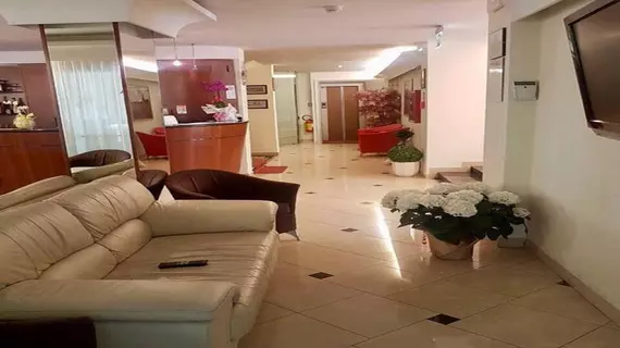 Hotel St Pierre | Emilia-Romagna - Rimini - Marina Centro