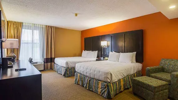 Clarion Inn and Suites | Indiana - Evansville (ve civarı) - Evansville