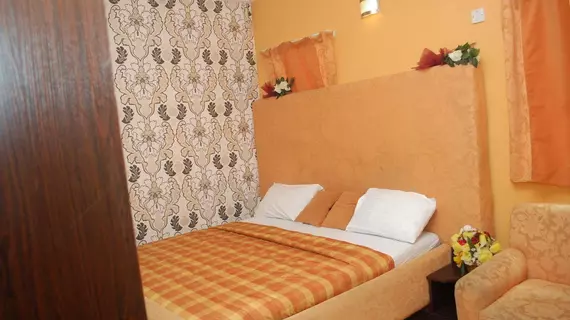 Dcove and Suites | Lagos (ve civarı) - Lagos - Surulere