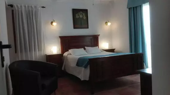 Hostal Restaurant Macavi | Andalucia - Cadiz (vilayet) - Rota