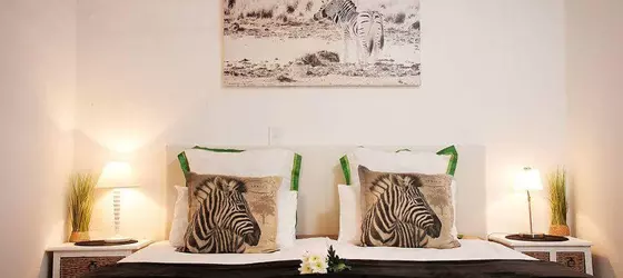 a Vue Guesthouse | Western Cape (il) - West Coast DC - Drakenstein - Cape Town (ve civarı) - Cape Town - Somerset West