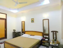 Hotel Tara Palace | Batı Delhi - Ulusal Eyalet Başkenti Delhi - Delhi (ve civarı) - Yeni Delhi