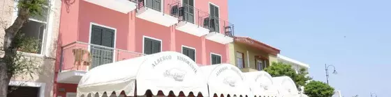 Hotel Ristorante Silvestrino | Sardinya - Sassari - Stintino