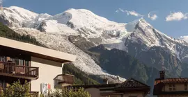 Pointe Isabelle | Auvergne-Rhone-Alpes - Haute-Savoie (bölge) - Chamonix-Mont-Blanc - Chamonix Kent Merkezi