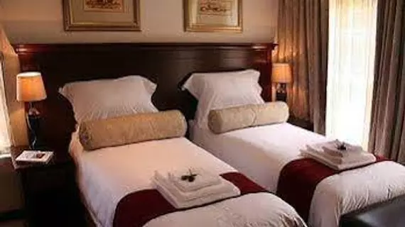 Blaauwheim Guest House | Western Cape (il) - West Coast DC - Drakenstein - Cape Town (ve civarı) - Cape Town - Somerset West