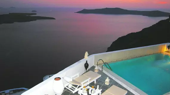 Aeolos Studios & Suites | Ege Adaları - Santorini