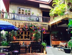 Big Lyna Villa | Siem Reap (ili) - Siem Reap - Siem Reap Merkezi