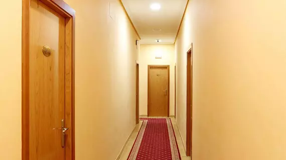 Hostal Sil & Serranos | Madrid Özerk Topluluğu - Madrid (ve civarı) - Centro - Malasana