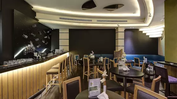 Raintree Rolla Hotel | Dubai - Dubai