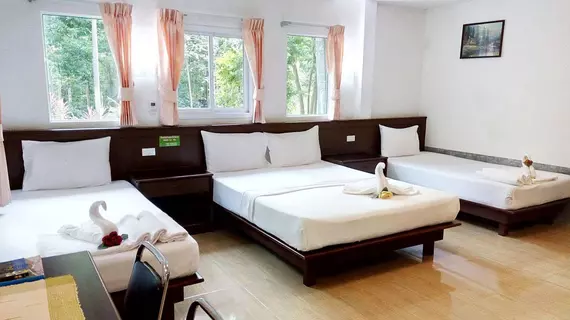 Baan Suan Chong Khao Resort | Nakhon Si Thammarat (vilayet) - Ron Phibun