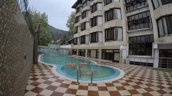 Welcome Hotel at Srinagar | Cammu ve Keşmir - Srinagar (ve civarı) - Srinagar - Dal Gölü