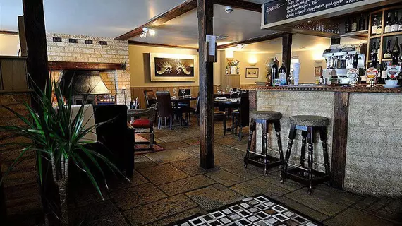 The Chequers | Oxfordshire (kontluk) - Witney