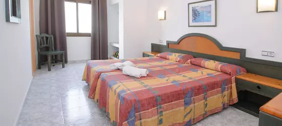 Hostal Rosalia | Balearic Adaları - İbiza Adası - Sant Antoni de Portmany