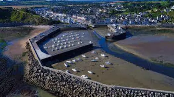 ibis Bayeux Port En Bessin | Normandiya - Calvados (bölge) - Port-en-Bessin-Huppain