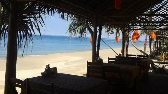 Lanta Seafront Resort | Krabi İli - Ko Lanta