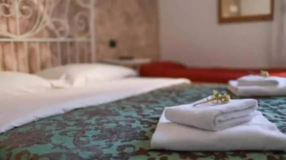 Hotel Pisa | Lazio - Roma (ve civarı) - Roma Kent Merkezi - Esquilino