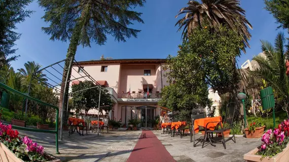 Albergo Residence Fattoria Stocchi | Calabria - Cosenza (vilayet) - Rende