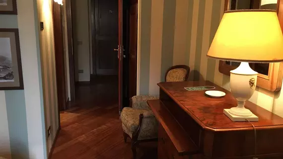 Albergo Le Due Corti | Lombardy - Como (il) - Como