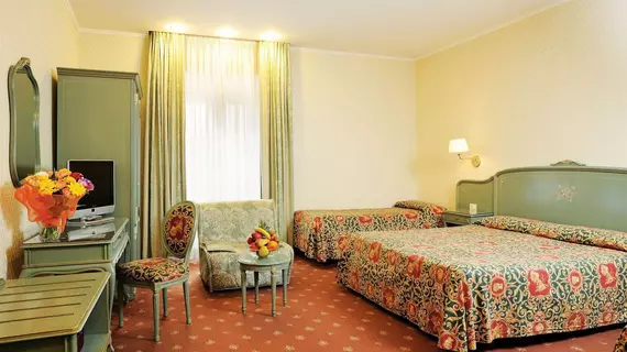 Hotel Augustea | Lazio - Roma (ve civarı) - Roma Kent Merkezi - Rione XVIII Castro Pretorio