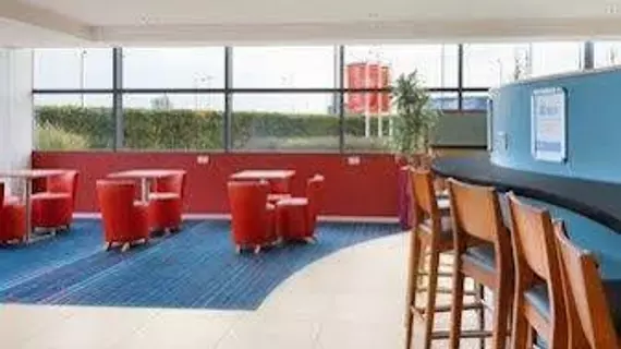 Ramada Encore by Wyndham Doncaster Airport | Güney Yorkshire (kontluk) - Doncaster