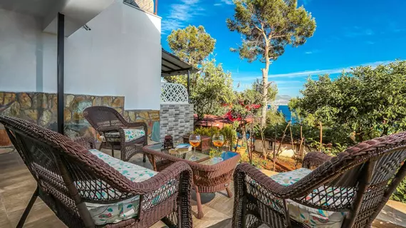 Hamarat Pension | Antalya - Kaş