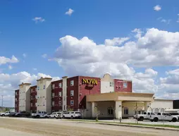 Nova Inn Peace River | Alberta - Peace River (ve civarı) - Peace River