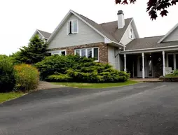 MacKenzie House B&B | Nova Scotia - Port Hawkesbury