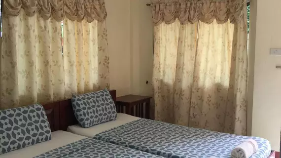 Cherrys @ Home Rooms for Rent | Bohol - Panglao