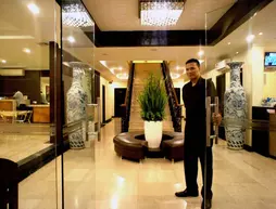 Sky View Hotel | Riau Adaları - Batam