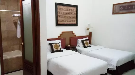 Lombok Ethnic Guest House | West Java - Bandung (ve civarı) - Bandung - Sumurbandung