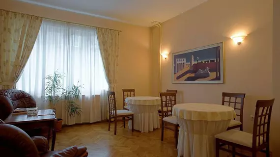 Casa Ferrari B & B | Sofya (ve civarı) - Sofya - Sofya Kent Merkezi