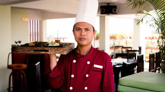 Cheathata Suites Hotel | Siem Reap (ili) - Siem Reap - Sok San Yolu