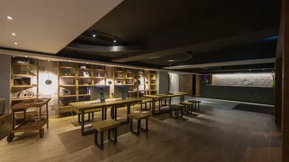 Simple Plus Hotel | Taypey (ve civarı) - Taypey - Songshan