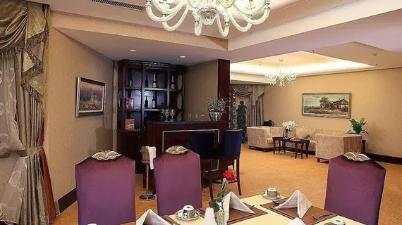 Xingtai Phoenix Hotel | İç Moğolistan - Hohhot