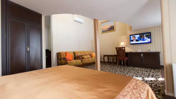 Shirak Hotel | Erivan (ve civarı) - Yerevan - Kentron