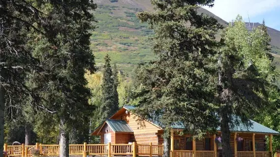 Summit Lake Lodge | Alaska - Moose Pass