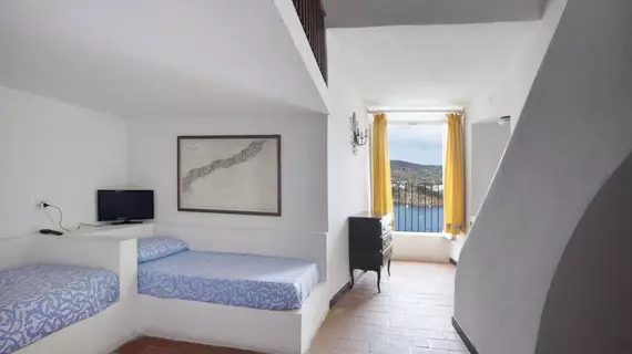 Hotel Torre Dei Borboni | Lazio - Latina (vilayet) - Ponza