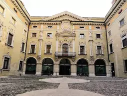 Casa Museo Palazzo Valenti Gonzaga | Lombardy - Mantova (vilayet) - Mantova - Eski Kent