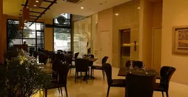 D'cozie Hotel by Prasanthi | West Java - Cakarta (ve civarı) - Cakarta - Güney Jakarta - Melawai