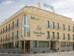 Hotel Puente Romano de Salamanca | Kastilya ve Leon - Salamanca (vilayet) - Campo de Salamanca - Salamanca - Arrabal