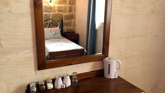 Ellie Boo Bed & Breakfast | Malta - Xaghra