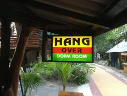 Hangover Hostel | Krabi İli - Ko Phi Phi