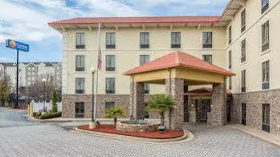 Comfort Inn & Suites Chattanooga | Tennessee - Chattanooga (ve civarı) - Chattanooga