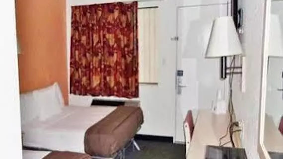 Americas Best Value Inn Anderson | Indiana - Muncie (ve civarı) - Anderson