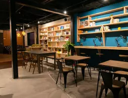 TONAGI Hostel and Cafe | Fukuoka (idari bölge) - Fukuoka (ve civarı) - Fukuoka - Hakata-ku