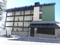 Apartamentos Serraneu ASN | Andalucia - Granada (il) - Monachil - Pradollano