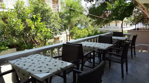 Galini Pension | Kuzey Ege Adaları - Samos